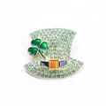 Exquisite Sankt Patrick's Day Brosche mit grünen Strasssteinen und Kleeblatt-Hut - Grün