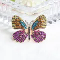 Elegante vintage vlinderspeld met levendige veelkleurige kristallen en gouden afwerking - Stijl 3 (Veelkleurige Gelaagde Strass Vlinder)