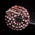Elegante kransbroche met roze marquise-kristallen en witte strass-steentjes in goud - Stijl 4