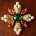 Vintage palace style brooch with green crystal and white pearls on wood background - Style B Cross (5x5cm)