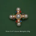 Broche croix vintage baroque avec perles et strass colorés pour femmes - Style Perle Croix (L1-3-2732)