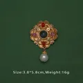 Vue détaillée d'une broche perle baroque avec informations de taille et de poids. - Style Dôme Bleu Foncé (L1-3-2740)