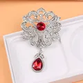 Broche royale vintage argentée de luxe avec cristaux rouges étincelants et pendentif goutte - Goutte Luxe Pierre Rouge Argent (H8-2-2757)