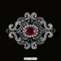 Broche en cristal de style baroque vintage avec une grande pierre centrale rouge - Style 13