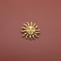 Primer plano de un broche de sol dorado vintage con detalles baroccos y brillantes. - Sol Antropomórfico con Diamantes de Imitación (xc1121)
