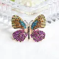 Elegante vintage vlinderbroche bezet met levendige kleurrijke kristallen strassteentjes - Vlinder Stijl 3