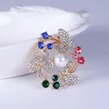 Eleganter Schmetterlingsbrosche aus Legierung mit bunten Kristallen und Perle für Damen - Perle Schmetterling Stil (B02)