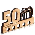 Vue détaillée d'un porte-argent en bois découpé au laser pour un 50e anniversaire - 50 Ans (Félicitations) / Bénédictions Allemandes