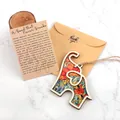 Ornamento dell'amicizia in legno a forma di elefante con biglietto e busta kraft - Stile Amicizia A con Busta / Buste incluse