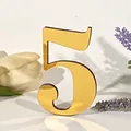 Elegant gouden gespiegeld acryl nummer 5 voor bruiloftstafeldecoratie en ambachten - Nummer 5 / 5mm + 1mm (Met plakstippen) / Goud