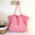 Large capacity minimalist pink canvas tote bag for daily commute - Pink