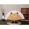 Abanico japonés artesanal con cara de gato de dibujos animados y bonitos lunares - Gato marrón de bambú de capa superior (Bolsa OPP individual)