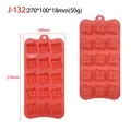 Durable red 15-cavity flower shaped silicone chocolate mold dimensions 270x100x18mm - Knot Shape (J-132) / Pink
