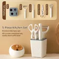 Juego de 5 utensilios de cocina con pelador, cuchillo, tijeras, abridor y base blanca - Juego de Cocina de 5 Piezas / Blanco