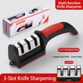 Professioneller 3-Stufen manueller Messerschärfer mit ergonomischem Griff - 3-Stufen Schärfer / Farbkarton / Rot & Schwarz