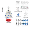 Komplettes DIY Mini Weißer Tisch-Weihnachtsbaum-Set mit Lichtern, Ornamenten und Stern - 30cm Rote Basis (Warmweiße LED)