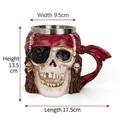 Detaillierte Maße eines Wikinger-Piraten-Schädel-Bierkrugs mit Edelstahleinsatz - Wikinger-Piraten-Totenkopf (8250)