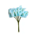 Primer plano de ramo de calas artificiales de espuma PE azul para decoración de bodas - 144 Piezas/Paquete / Azul