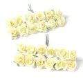 Nahaufnahme kleiner cremegelber künstlicher Papierrosen für DIY Hochzeitsdekorationen - 144 Stück/Packung / Creme