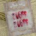Detailweergave van handgemaakte 3D-Halloween-horrornagels met bloederige motieven - S / Bloedtranen Littekens (CD016-S)