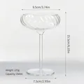 Klassisches geripptes Glas Cocktailglas mit Abmessungen für Zuhause und Partys - Französischer Vintage Kelch mit Rippen / 250ML