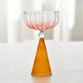 Gestreifter Glas-Dessertbecher mit rosa Schale und bernsteinfarbenem Kegelboden für Eis - Stil A (Rot und Orangefarbener Verlauf) / Durchmesser 9,5 cm Höhe 15 cm