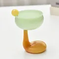Copa de vidrio para postre y helado con forma de caracol en color verde y ámbar - Taza Pata de Pato / Amarillo + Verde