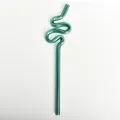 Pajita de vidrio ondulada verde azulado hecha a mano con diseño artístico retorcido - 波浪扭扭型 / Gris Azulado