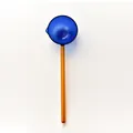 Hitzebeständiger farbiger Glaslöffel mit tiefblauer runder Schale und bernsteinfarbenem Griff - Großer Mehrfarbiger Stil / Champagner-Griff