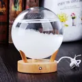 Bouteille de prévision météo sphérique créative sur socle en bois avec câble USB - Storm Glass Boule de Cristal Lumineuse avec Support