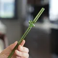 Wiederverwendbarer künstlerischer grüner Glasstrohhalm, hitzebeständig für Fruchtsaftgetränke - 结状造型(C款) / Dunkelgrün