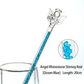 Bâton mélangeur ange en verre bleu océan rempli de strass brillants, longueur 20cm - Forme d'ange / Bleu Océan