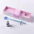 Blaues Glas-Schreibfeder-Geschenkset mit Kirschblütendesign und Tinte in pinker Box - Strass Kleine Geschenkbox (Kirschblütenstift) / 1 Stift + 1 Tinte + 1 Ablage / Blau
