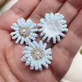 Handgemachte Perlenblumen DIY Zubehör, hellblaue Pailletten Perle Blumenflicken für Schuhe Hüte - Blume / 5 Stück / Hellblau