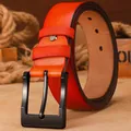Cinturón de cuero genuino naranja para hombre con hebilla de espiga negra, estilo casual vintage. - H1029 marrón / 120cm