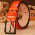 Cinturón de cuero genuino para hombre con hebilla de espiga negra y correa naranja. - H1032 marrón / 120cm