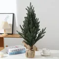 Petit sapin de Noël artificiel de bureau avec base en jute pour décoration de fête. - Petit sapin à aiguilles de pin