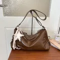Sac à bandoulière marron vintage de grande capacité pour femme avec pendentif étoile chic. - Avec Pendentif / Café