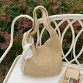 Bolso de hombro de paja tejida de verano para mujer, bolso tote informal con lazo de encaje. - Beige con cinta