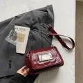 Μπορντό λουστρίνι τσάντα ώμου με αλυσίδα, κομψή τσάντα χιαστί για γυναικεία καθημερινή χρήση. - Κόκκινο