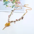 Böhmische Muschel Conch Anhänger Halskette mit Goldkette, perfekt für Strand und Alltag. - Gelb