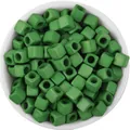 Perles cubiques carrées en acrylique vert avec grands trous pour projets de bricolage artisanaux. - 7x7x7mm / 100 Pièces/Paquet / Vert