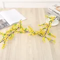 Guirlande de fleurs de Forsythia jaunes artificielles, détail pour déco de printemps et mariage. - Jaune
