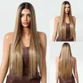 Détails multi-angles de la perruque lace front 13x6, longs cheveux raides blond ombré - Dégradé Doré