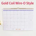 Engelse muurkalender 2023 met elegante gouden spiraalbinding en maandelijkse planners - Gouden Draadspiraal Stijl (2023.01-2024.06)
