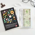 Retro floral budget binder book with black cover and 120 clear pockets for money saving. - 120 Pockets / Black