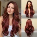 Peluca larga y ondulada de color rojo degradado con raya en medio para el cosplay - Degradado Borgoña