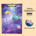 Stabiles A4 Klemmbrett mit Galaxie-Muster und goldenem Metallclip, 220x320mm Größe - Sternenhimmel Stil 3 (4715692035207) / A4