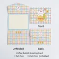 Linda tarjeta de felicitación de conejo con sobre a cuadros para cumpleaños - Tarjeta de Felicitación Conejo Café (01#)