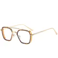 Lunettes de soleil carrées à double pont avec monture dorée et détails en écaille. - Monture Imprimé Léopard